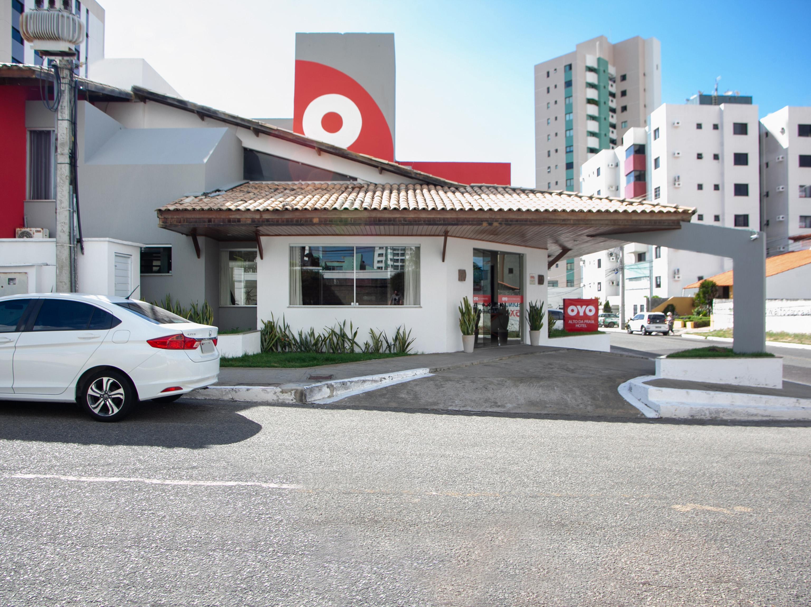 Oyo Alto Da Praia Hotel, אראקג'ו מראה חיצוני תמונה