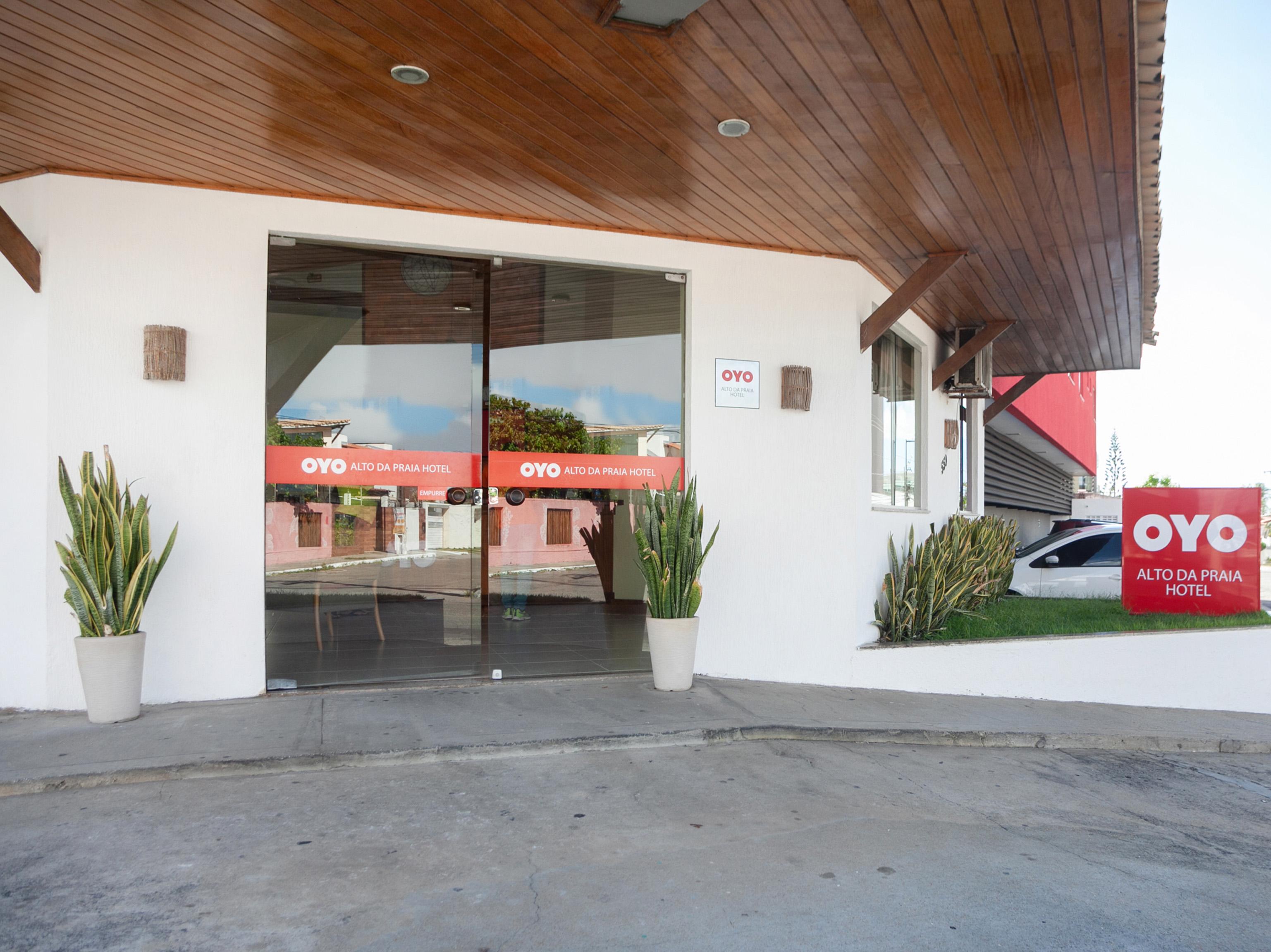 Oyo Alto Da Praia Hotel, אראקג'ו מראה חיצוני תמונה